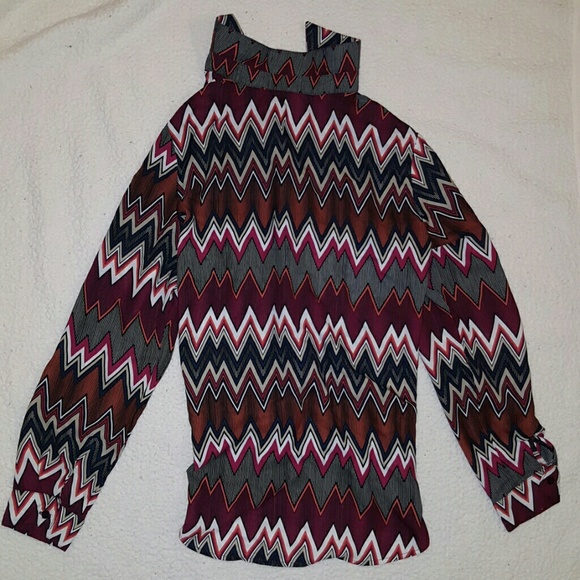 Rue 21 Bohemian High Low Button-down - Picture 2 of 6